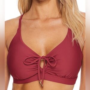 Sunsets Swimwear Tuscan Red
Kauai Keyhole Bikini Top